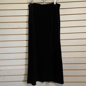 Sharon Young Sz 10 Long Black Velvet Skirt Business Casual 38 Long‎